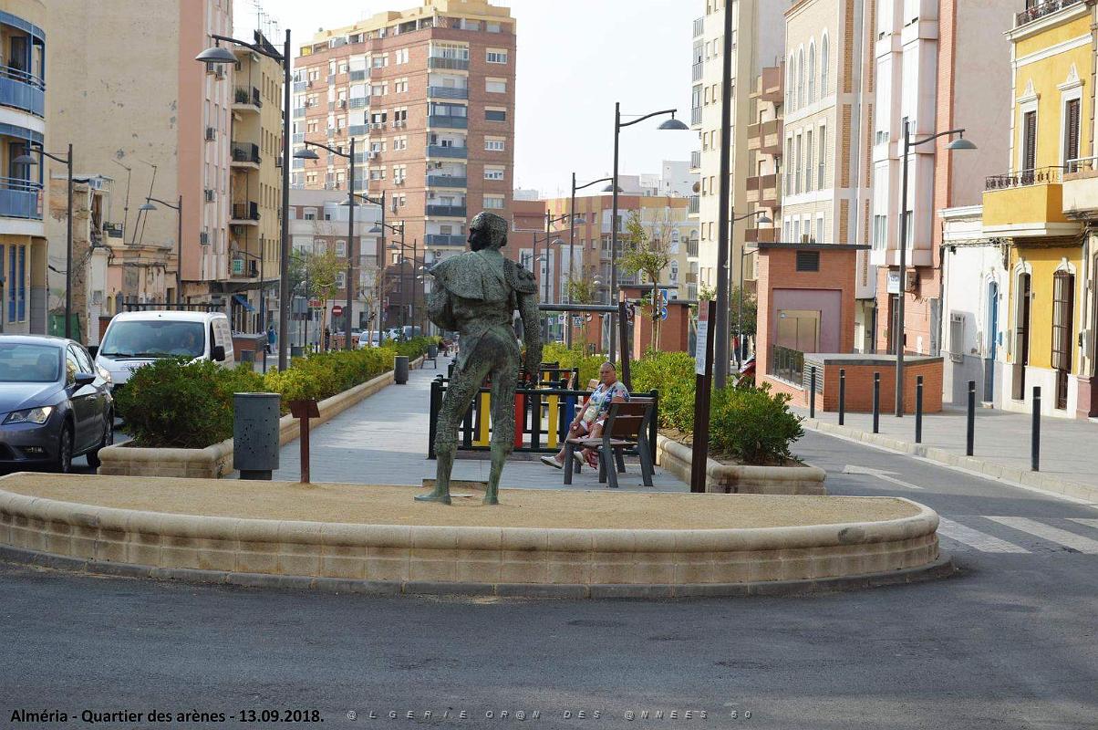 26 ALMERIA QUARTIER DES ARENES (30).JPG